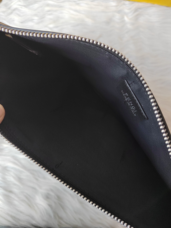 超激安ブランド財布偽物角部分ディテール